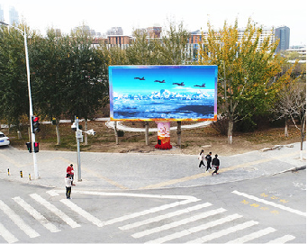 镇安户外大屏广告投放要点。